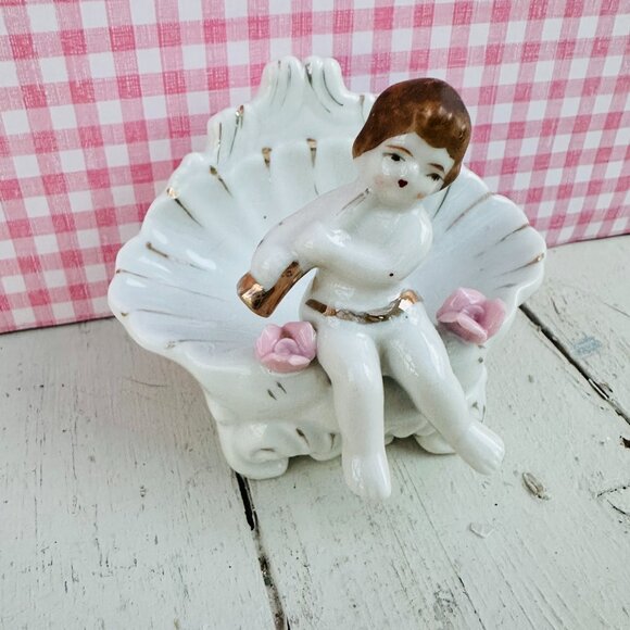 Vintage Cherub Jewelry Dish Angel Figurine Vintage Valentine's Day Decor - Picture 2 of 11